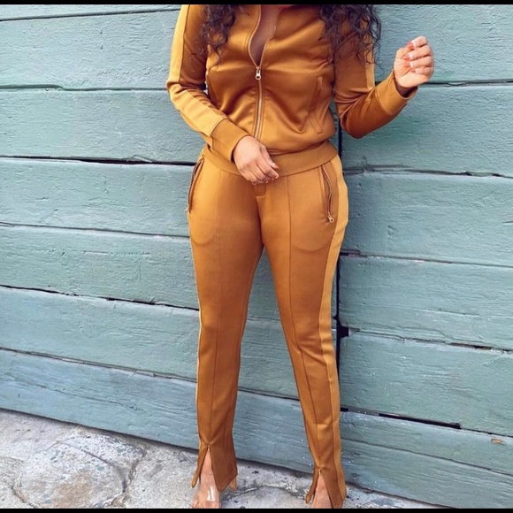 Women’s New brown jacket & pants set - Picture 2 of 6